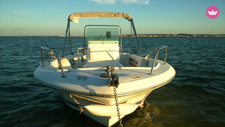 1990-Chris-Craft-Sea-Hawk Alquiler Chris Craft Sea Hawk 190 en Andernos-les-Bains - Click&Boat